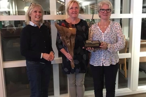 Grattis till vårt D60 lag som vann serien i div1